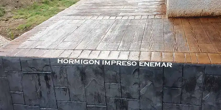 Obra hormigón impreso en Loeches