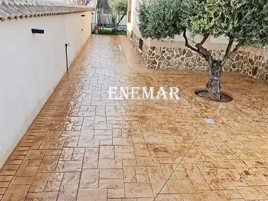 Instaladores de hormigón impreso en Buitrago del Lozoya