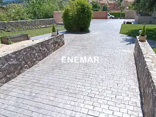 Instaladores de hormigón impreso en El Molar