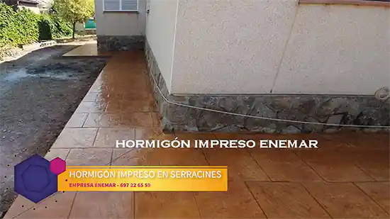 Obra de hormigón impreso Fresno de Torote